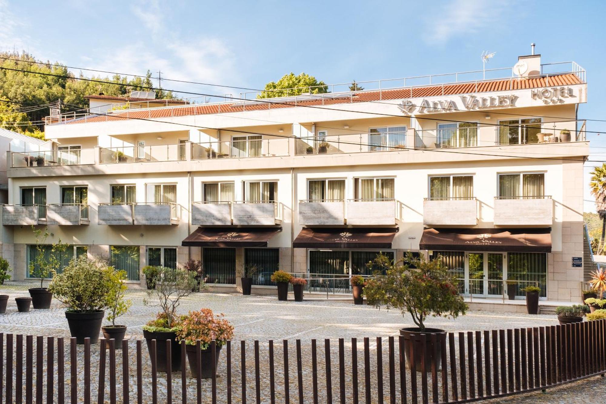 Alva Valley Hotel Oliveira do Hospital Exterior photo